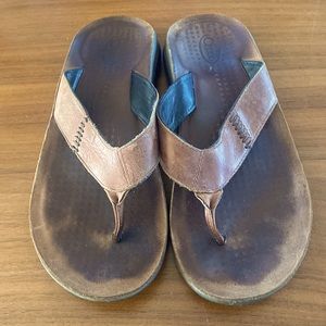 Chaco brown leather flips, size 10